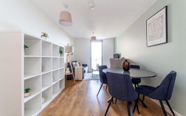 The Stratford Apartments