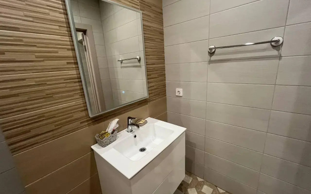 Apartments on Alekseeva street 48A_2