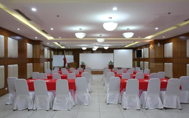 Crown Regency Hotel and Towers