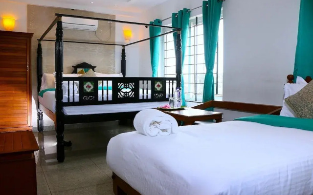 Le Holiday Inn