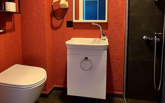 Wolf Of The City Hotel & Spa