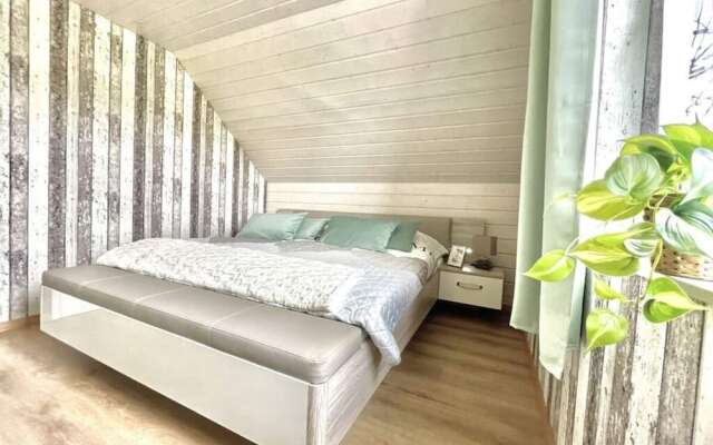 Meadow Piece of Modern Retreat