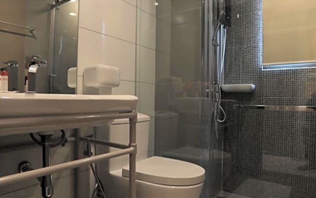 The River House Chiangkhan Hotel