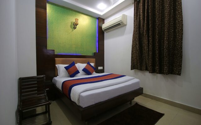OYO 6408 Hotel Delhi Heart