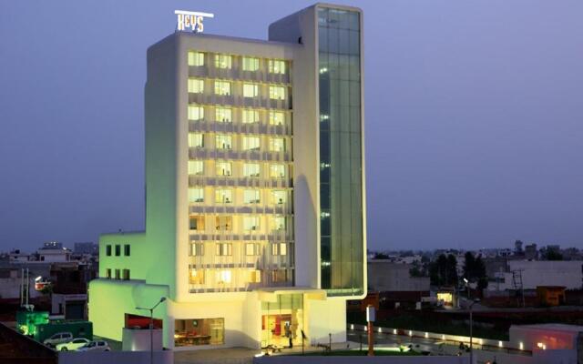 Keys Select by Lemon Tree Hotels, Ludhiana