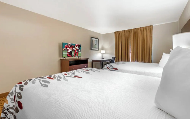 Red Roof Inn Charlestown