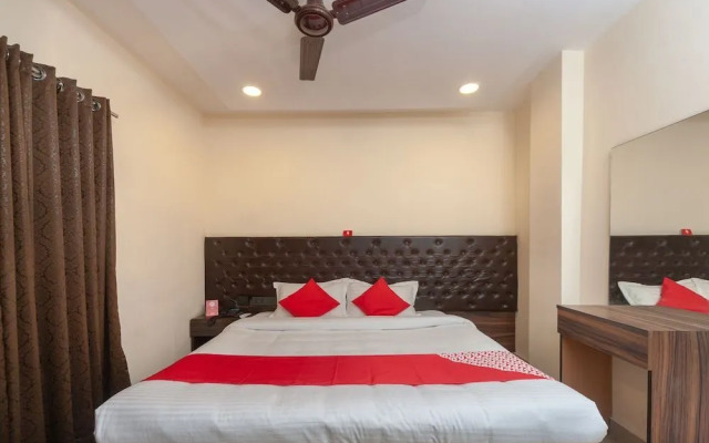 Hotel Lions India by OYO Rooms