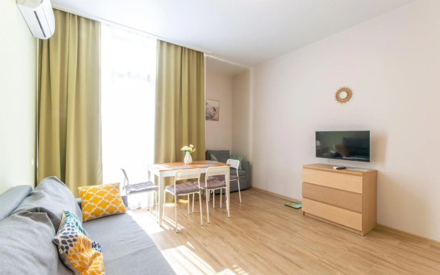 Green Home Apartments on Veselaya Street