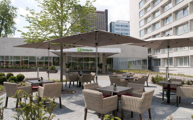 Holiday Inn Eindhoven Centre by IHG