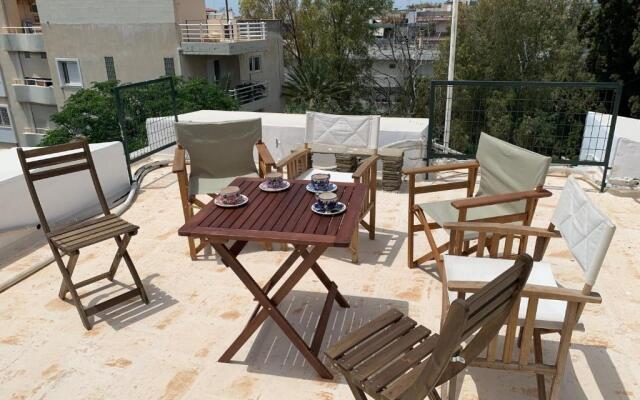 OASIS Exclusive Apartment @ Athenian Riviera