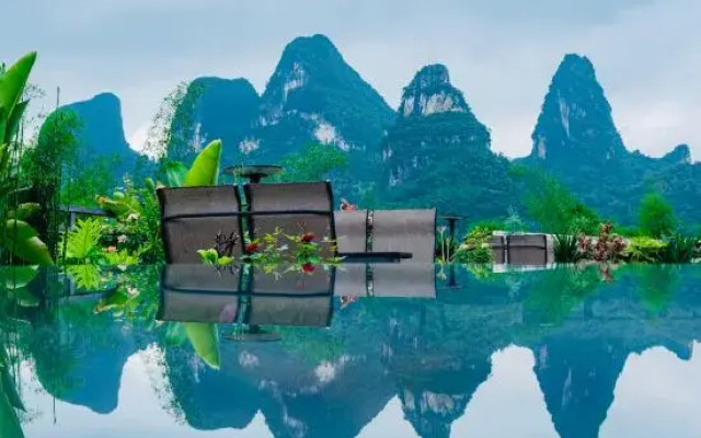 Yangshuo Grand Canyon Shanshuiyao Resort