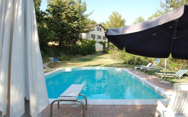 Agriturismo Monticello Di SantAlpestro