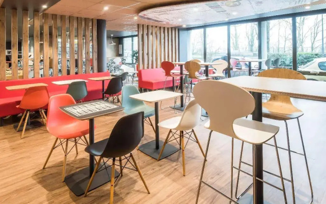 ibis Rouen Centre Champ de Mars