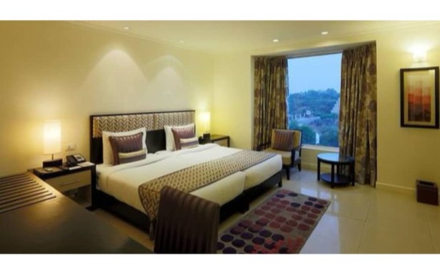 Sarovar Portico Surajkund Faridabad