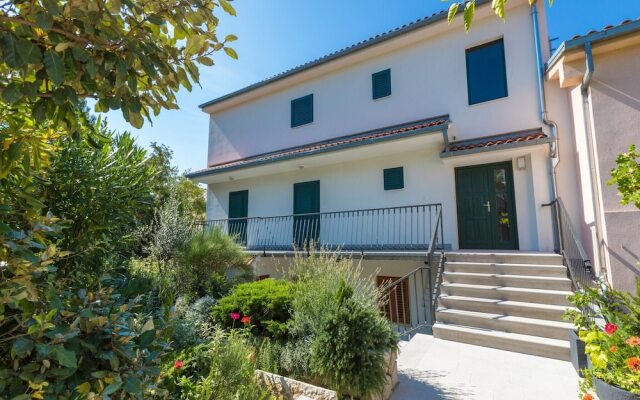 Apartment Loncaric Zuti