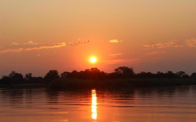 Ndhovu Safari Lodge - Campground