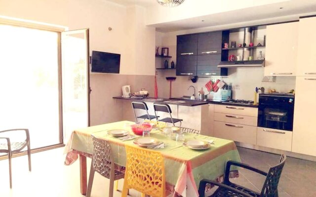 Apartment With 3 Bedrooms in Marina di Gioiosa Ionica, With Furnished