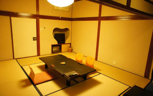 Yunotsu Onsen Hotel Kiunso