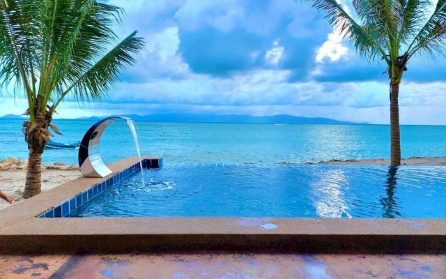 Absolute Beachfront Resort