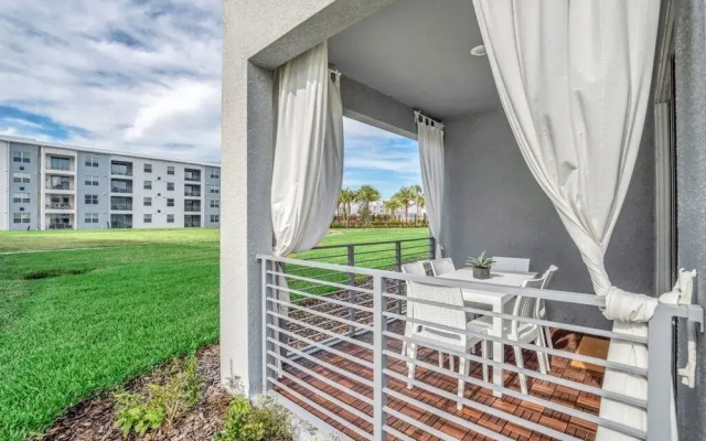 3180 Para Unit 101 3 Bedroom Townhouse