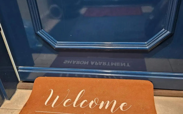 Sharon Apartment in Victoria Beach