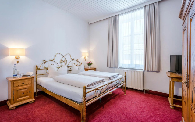 Hotel Laimer Hof Nymphenburg Palace Munich