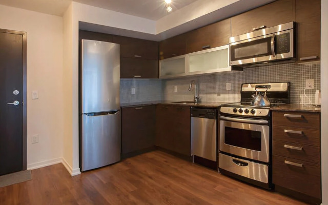 Elite Suites - Queen West Condo offered by Short Term Stays