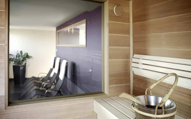 Crowne Plaza Budapest by IHG