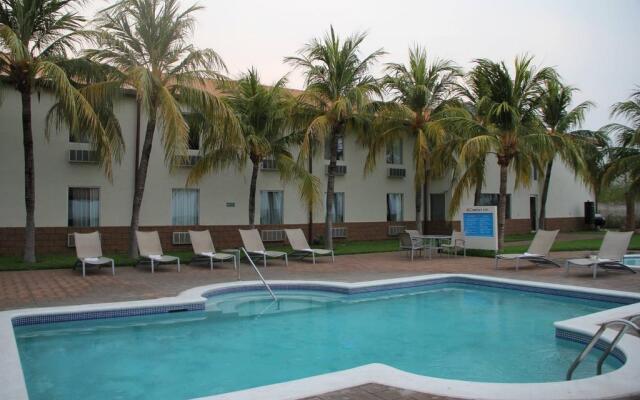 Comfort Inn Real La Union