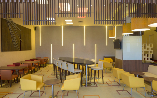 Holiday Inn Express Jakarta Pluit Citygate by IHG