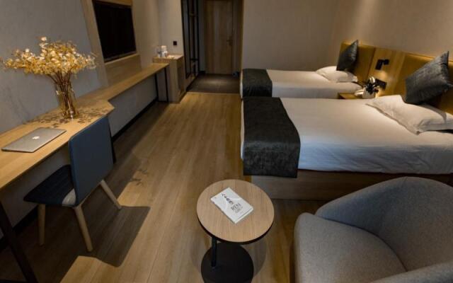 GreenTree Inn SuZhou ChangShu Fuchunjiang International Qipeicheng Road Express Hotel