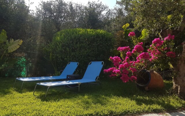 Elia Guesthouse