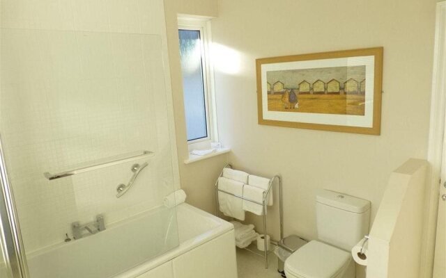 Waters Reach Guest House