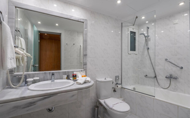 Kydon, The Heart City Hotel