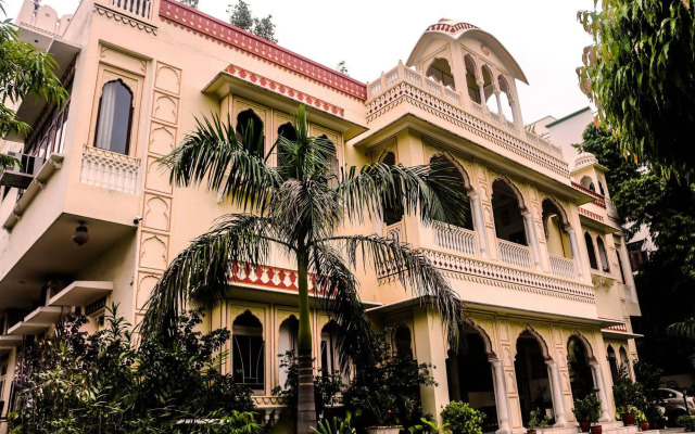 Krishna Palace - A Heritage Boutique Hotel