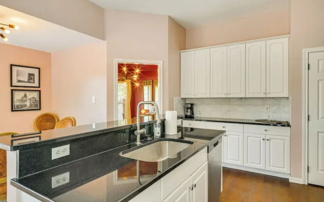 Bryan Home: Close to Campus & Kyle Field