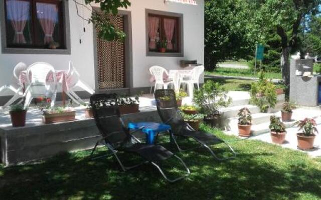 Guest House Toic