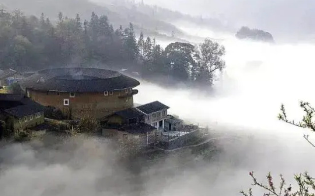 Qingfeng Inn