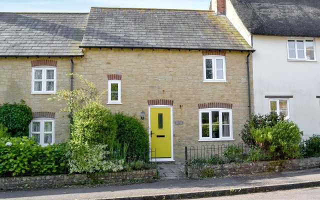 Meadow Cottage E1793