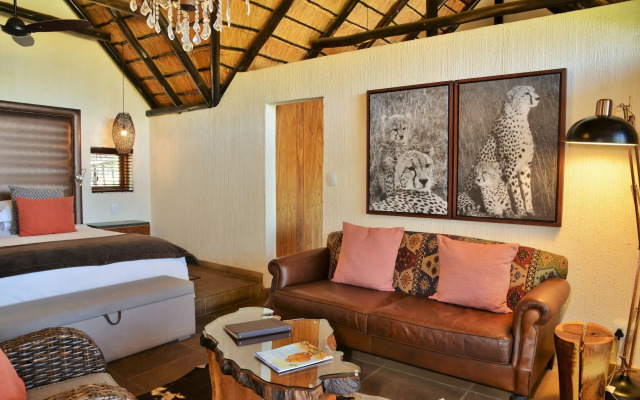 Tshukudu Bush Lodge