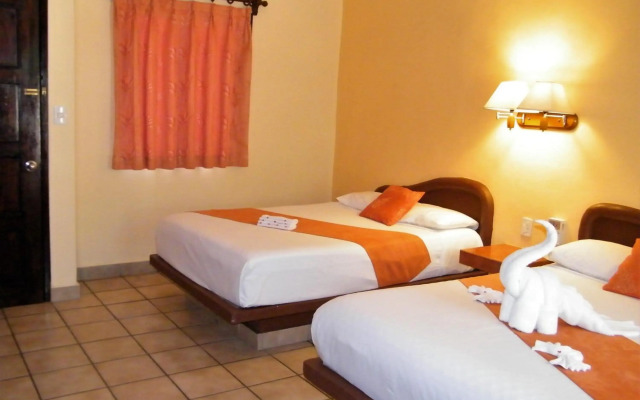 Hotel Lunasol