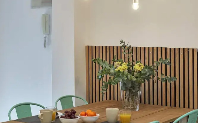 BBarcelona Guinardó Flat