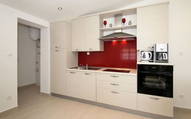 Modern Apartment in Kastel Stari