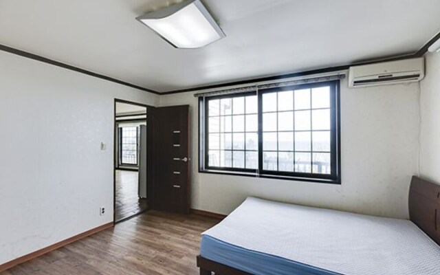 Yeongdeok Darnim Pension