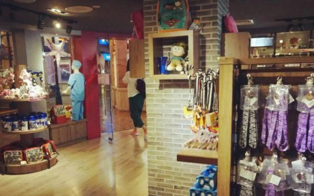 Xiyou Boutique Hostel (Fenghuang Hongqiao)