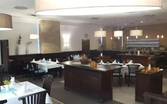 Nassau Beach Hotel