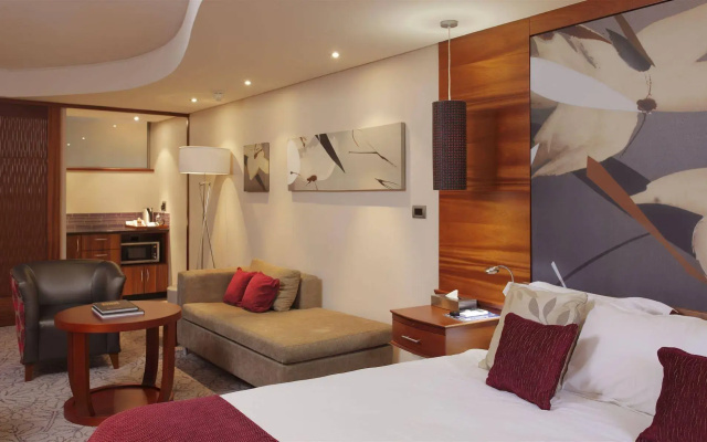 Seven Villa Hotel and Spa