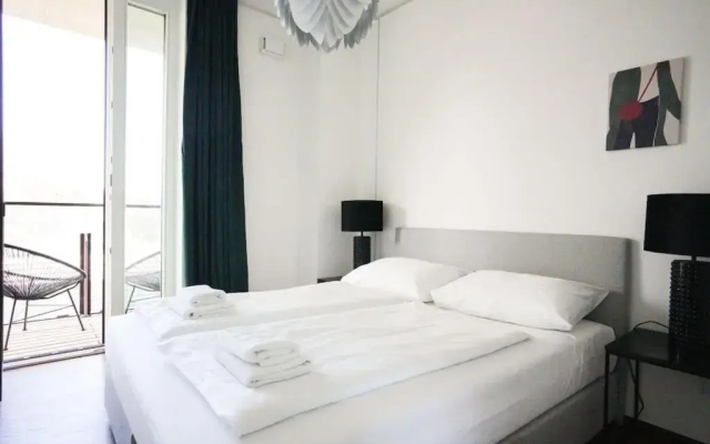 Exclusive Condo with Pool and Terrace - Hotel in Vienna - Photo 2