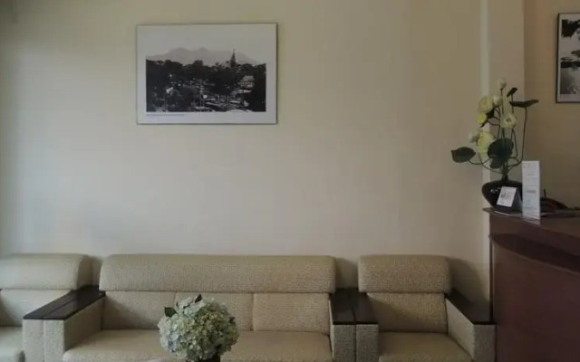 La Pensee 2 Hotel
