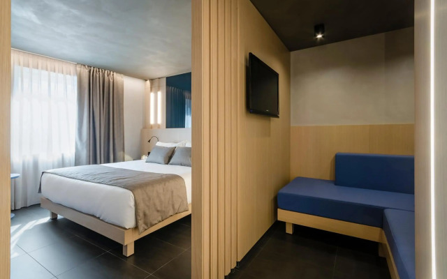 Hotel Metropolis